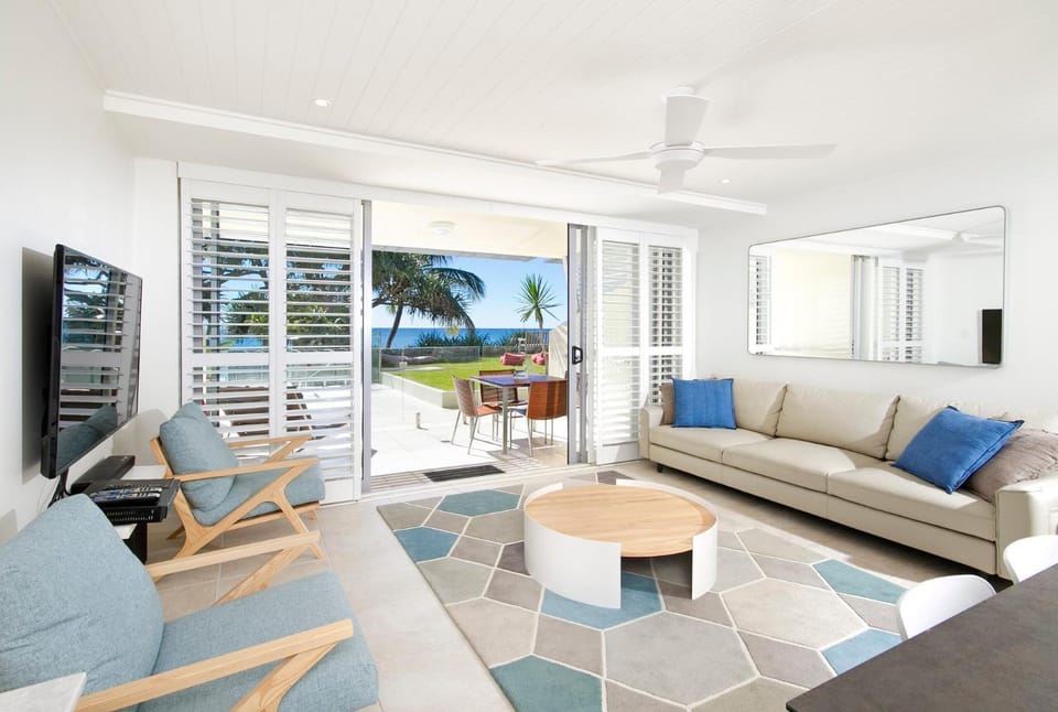 Fairshore 15 Noosa Main Beach Stay Apartment in Noosa Heads