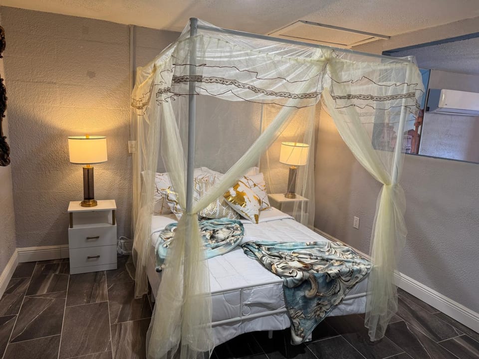 Little Italy - Welcome to Rome Apartment in Jacksonville