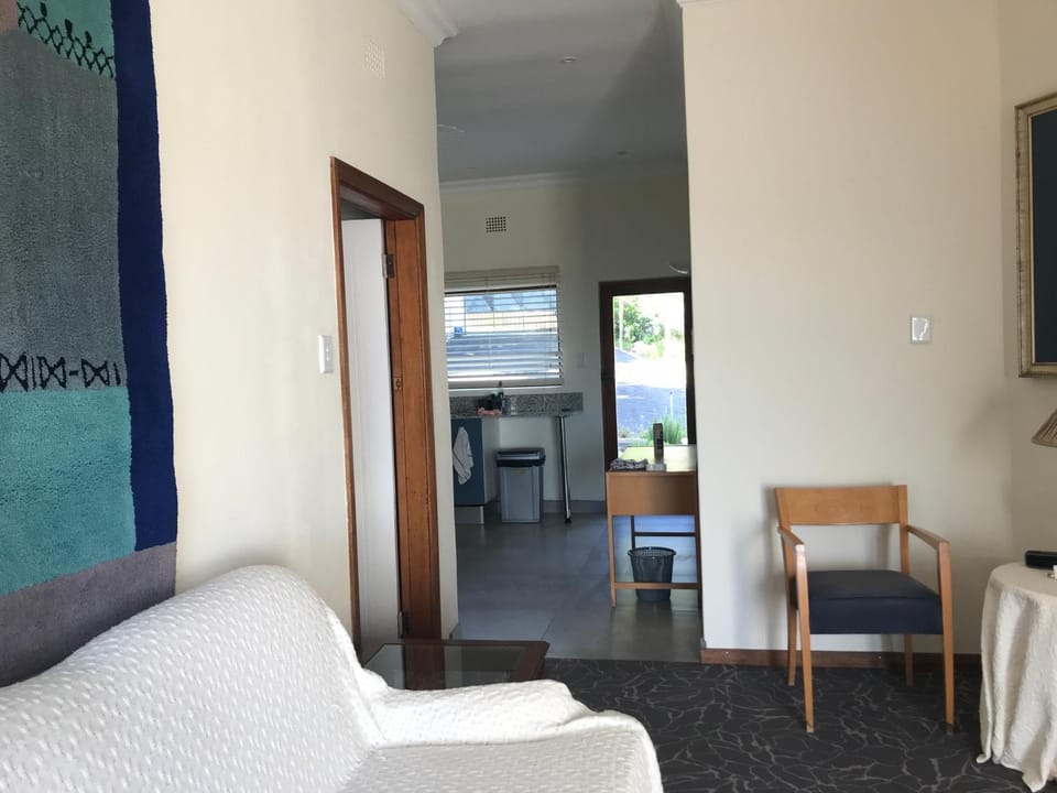 Tolbos Grand Apartment in Cape Town