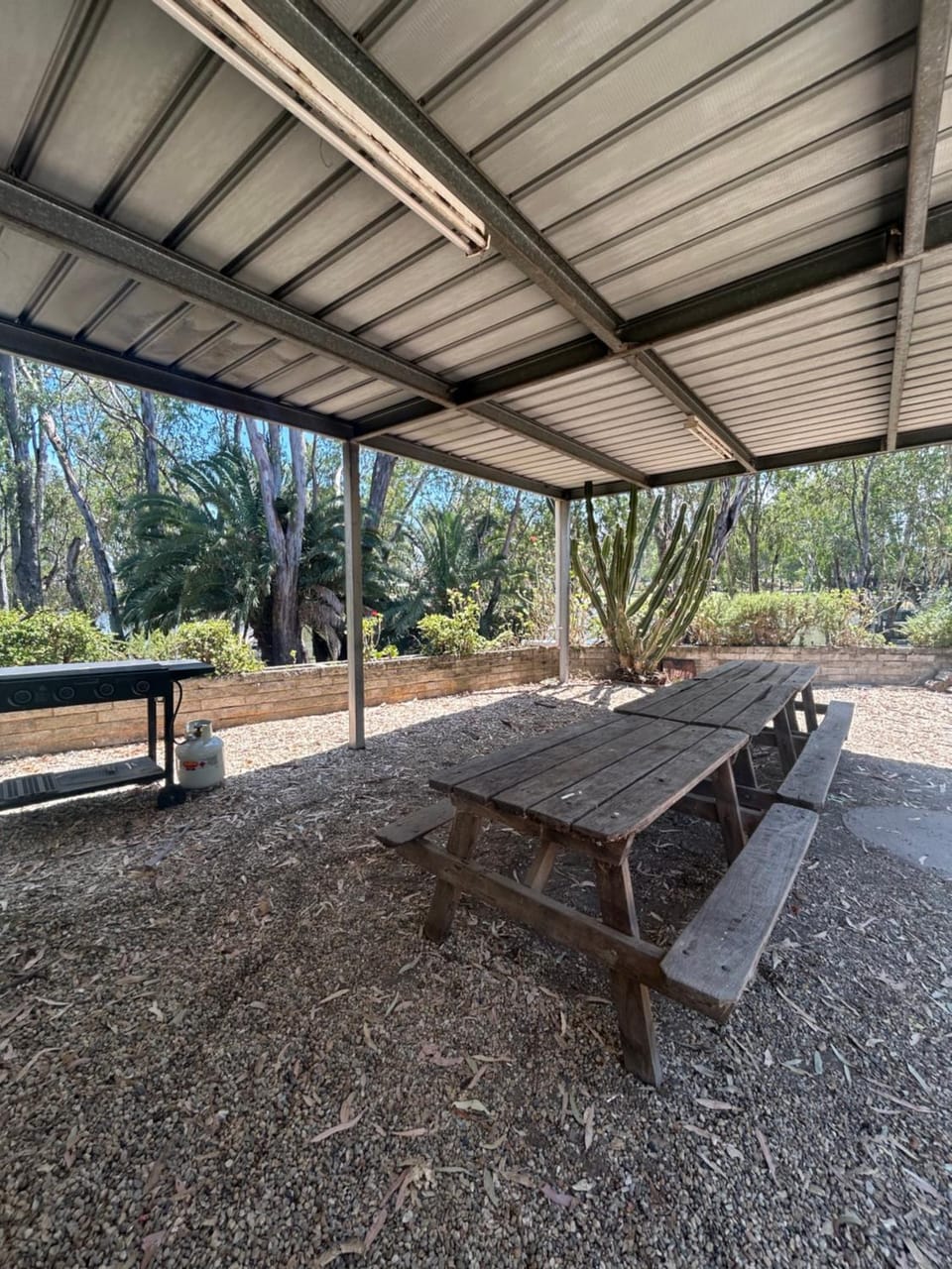 Patio, BBQ facilities