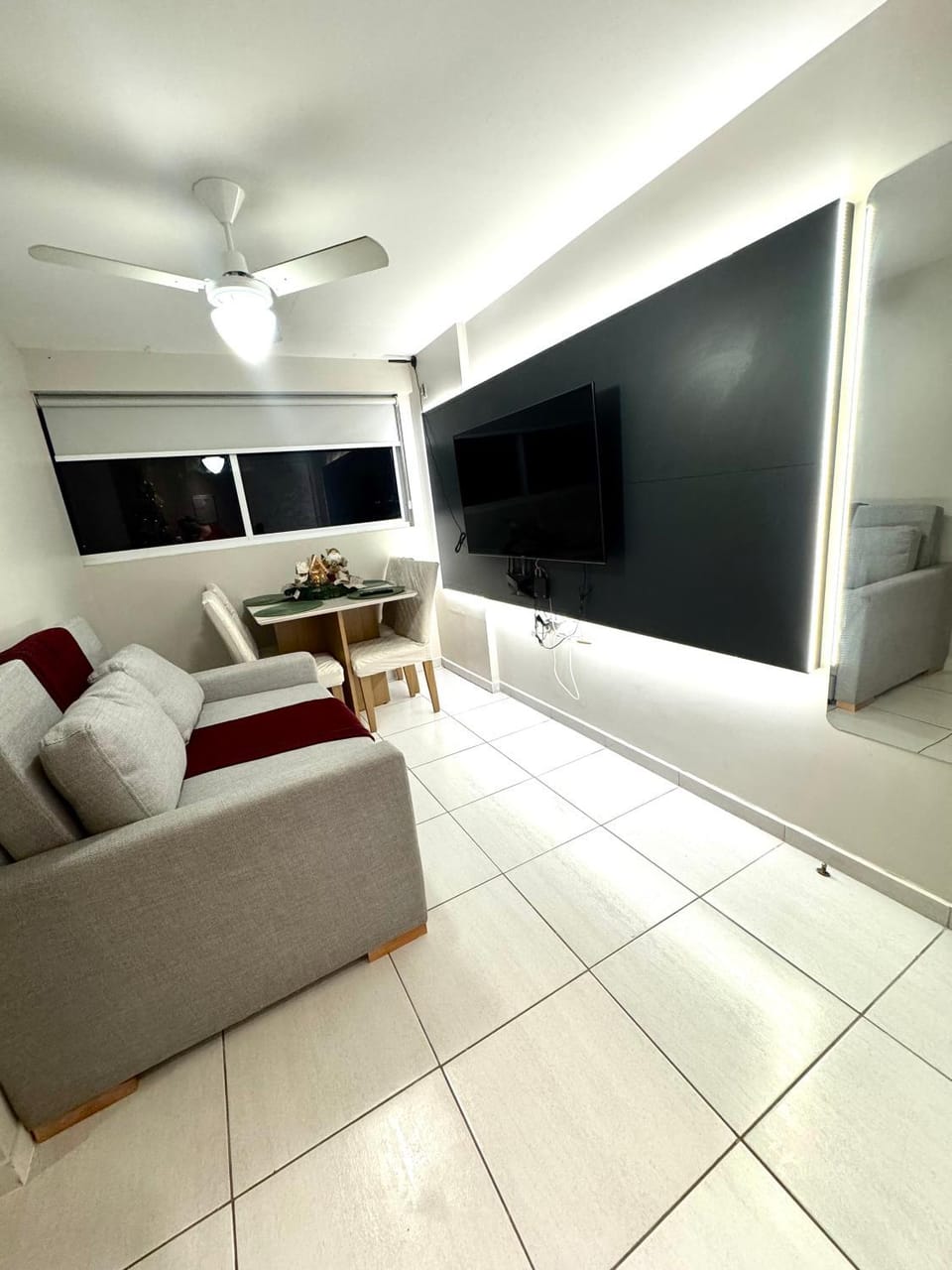 Flat com 2 Qts próx a praia, shoppings, mercados, restaurantes e padarias Apartment in Cabedelo