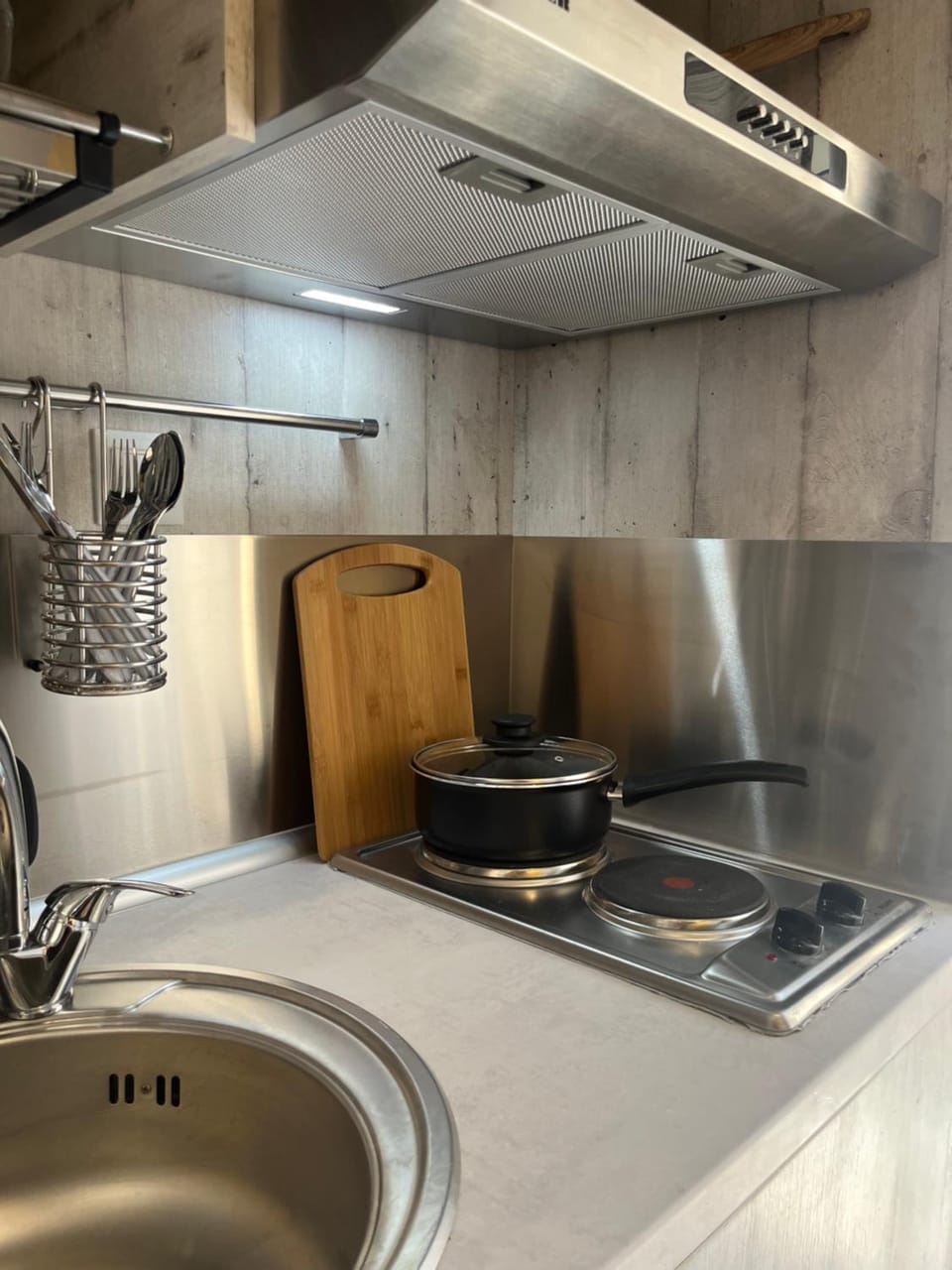 Kitchen or kitchenette, stove