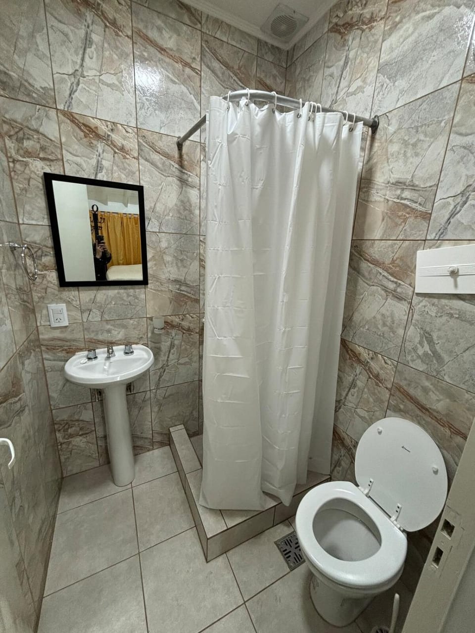 Departamento zona alfar rodeado de naturaleza 2 personas Apartment in Mar del Plata