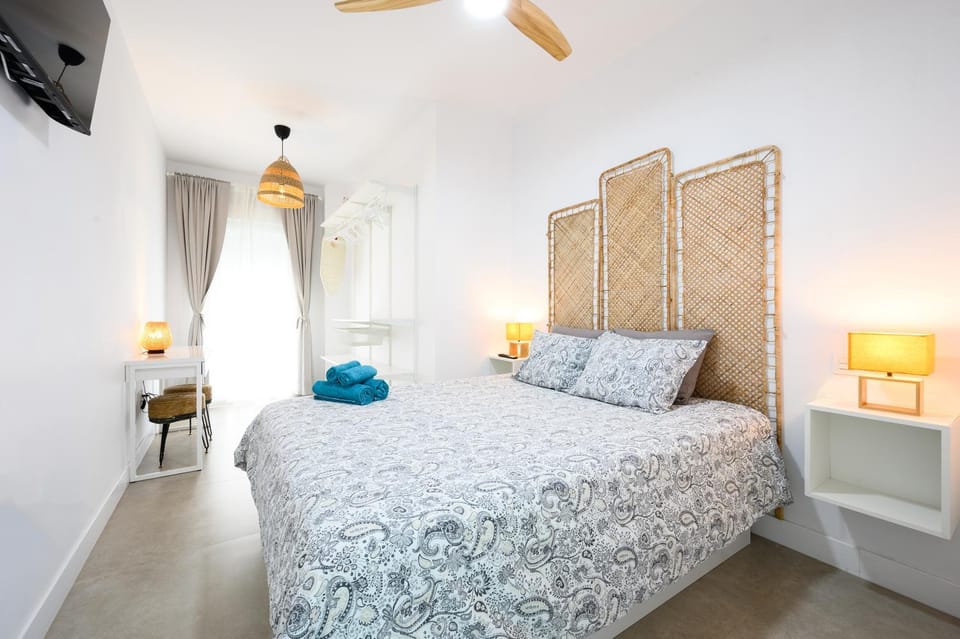 Nuevo! En el Centro con Azotea Solarium, Parking, Metro y AVE Apartment in Malaga