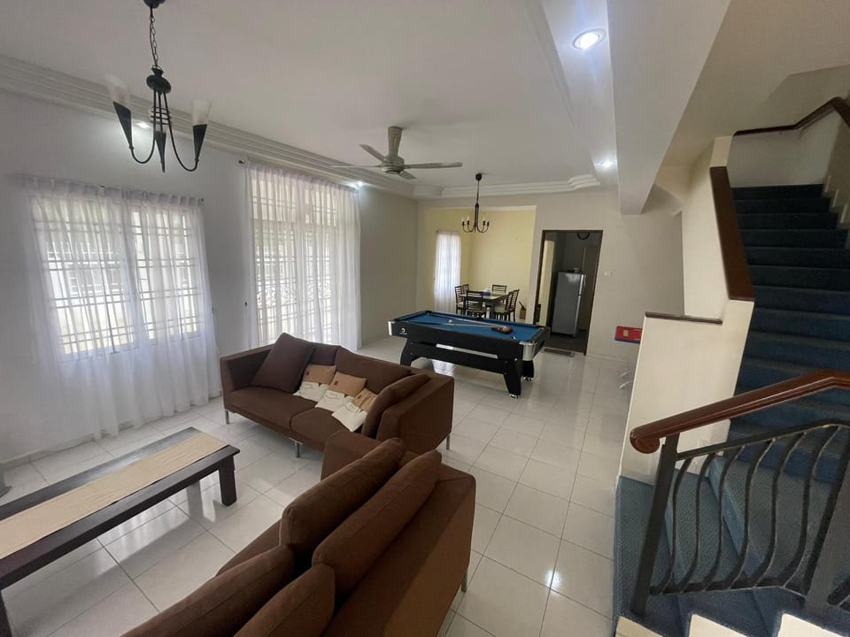 S 75 corner house with pool table House in Johor Bahru