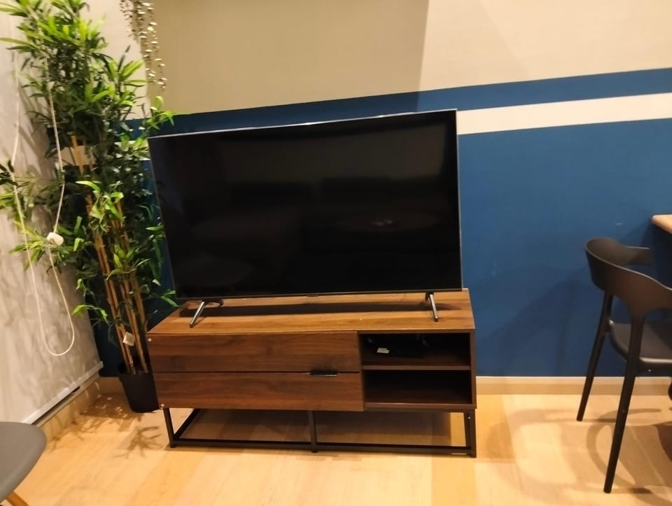 Communal lounge/ TV room, TV and multimedia