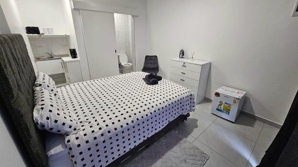 Studio apartment close to uMhlanga - Unit 1A Apartment in KwaZulu-Natal