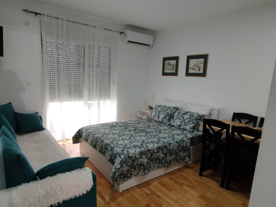 Sofika Apartment in Serbia