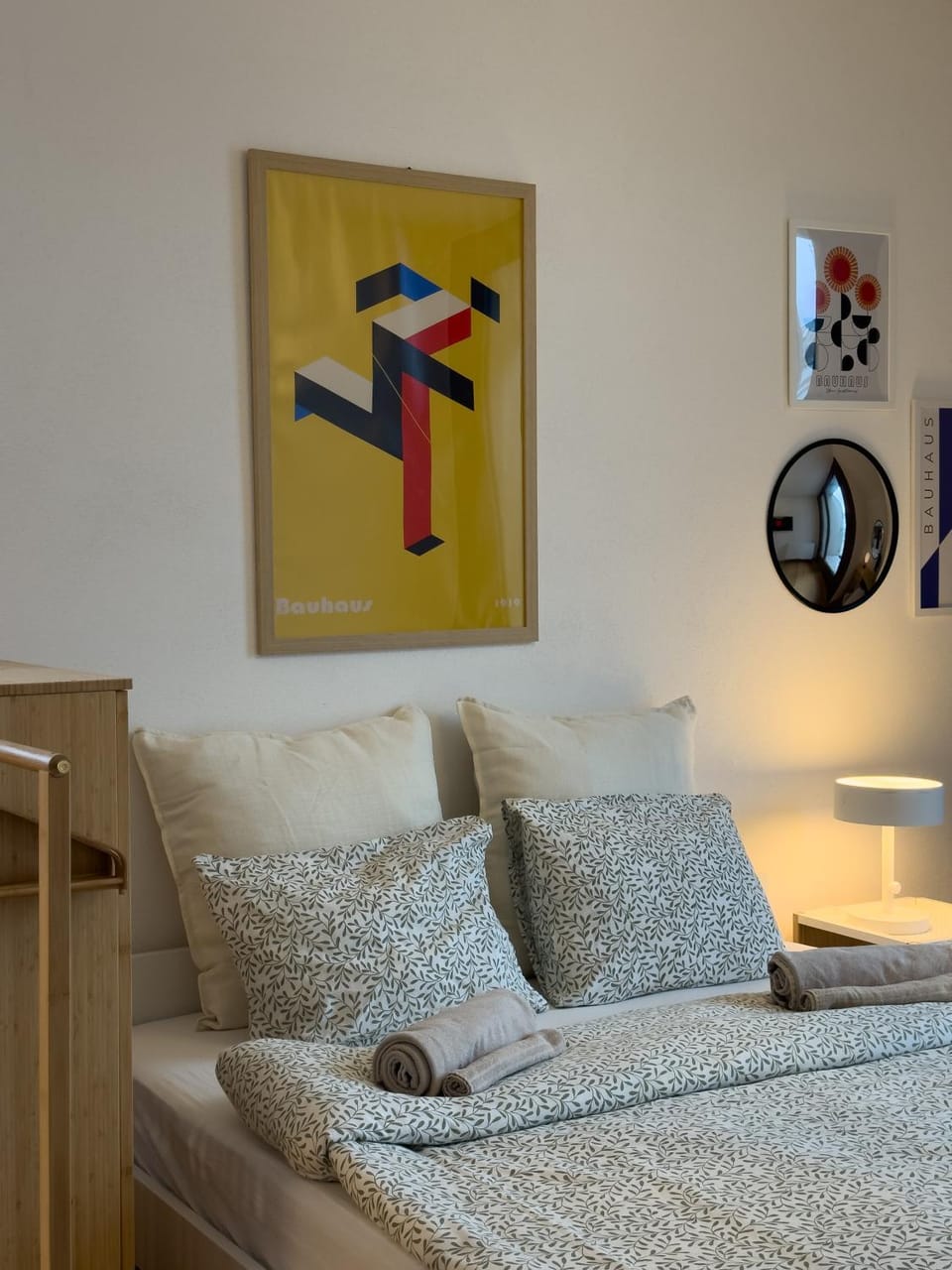 Modern old town studio - Balcony, Coffee, Wifi Apartment in Bratislava