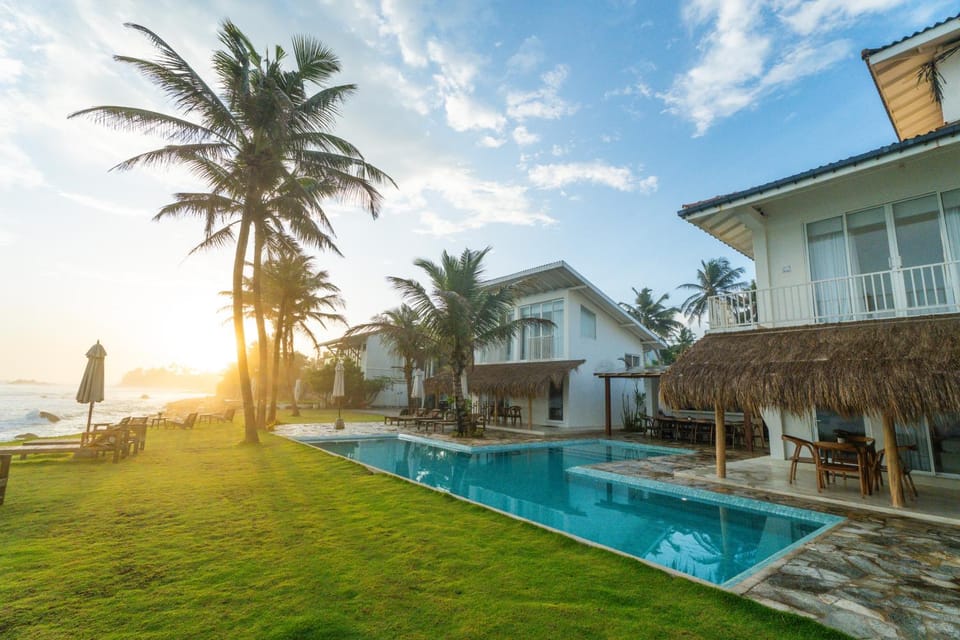 Property building, Day, Garden view, Sea view, Swimming pool, Sunset