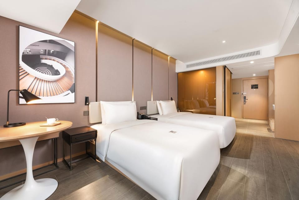 Atour Hotel Xi'an Gaoxin North Zhangba Road Hotel in Xian