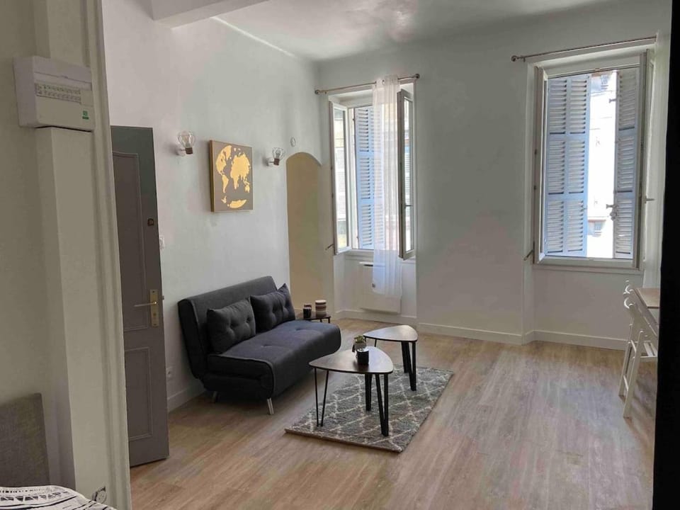 La plaine - T1BIS- Clim Apartment in Marseille