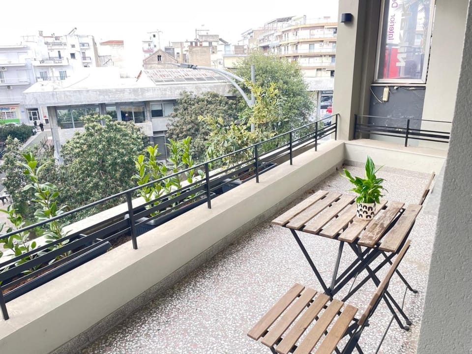 Day, View (from property/room), Balcony/Terrace, City view