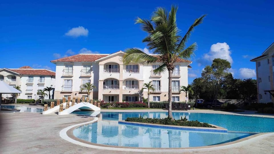 Garden, Swimming pool, Swimming pool
