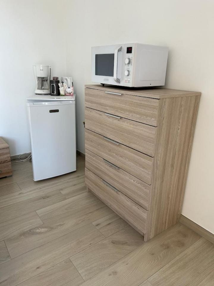 Magnifique studio indépendant Bed and Breakfast in Gréoux-les-Bains