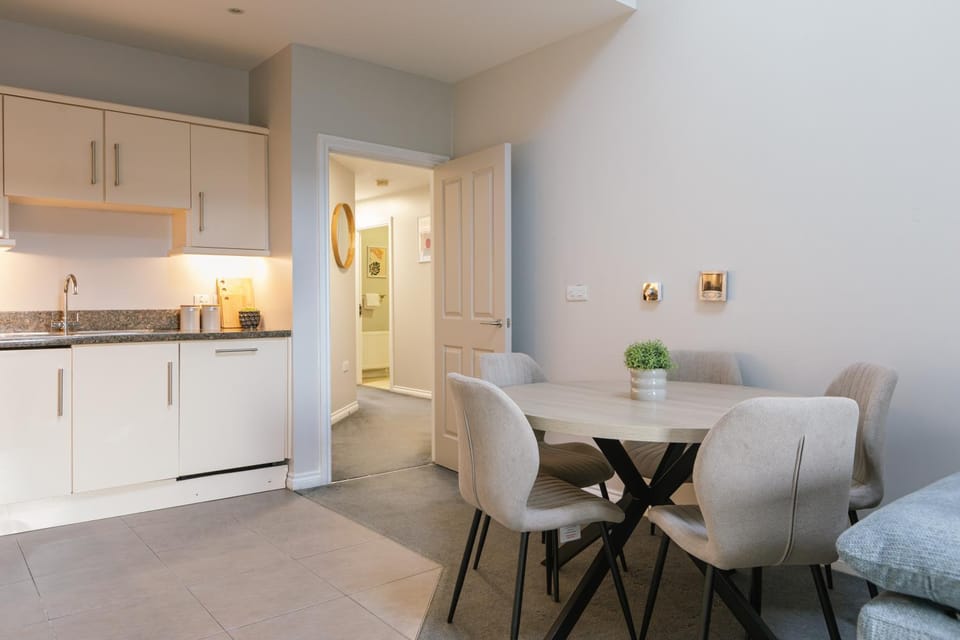 Kitchen or kitchenette, Living room, Dining area