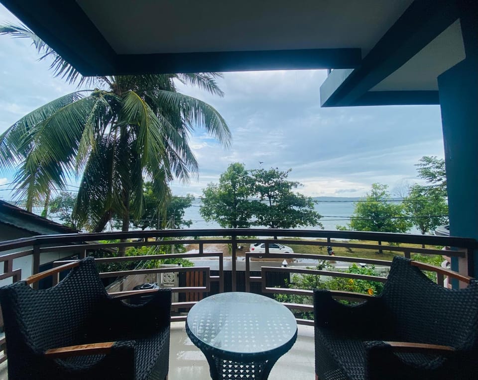Property building, Balcony/Terrace