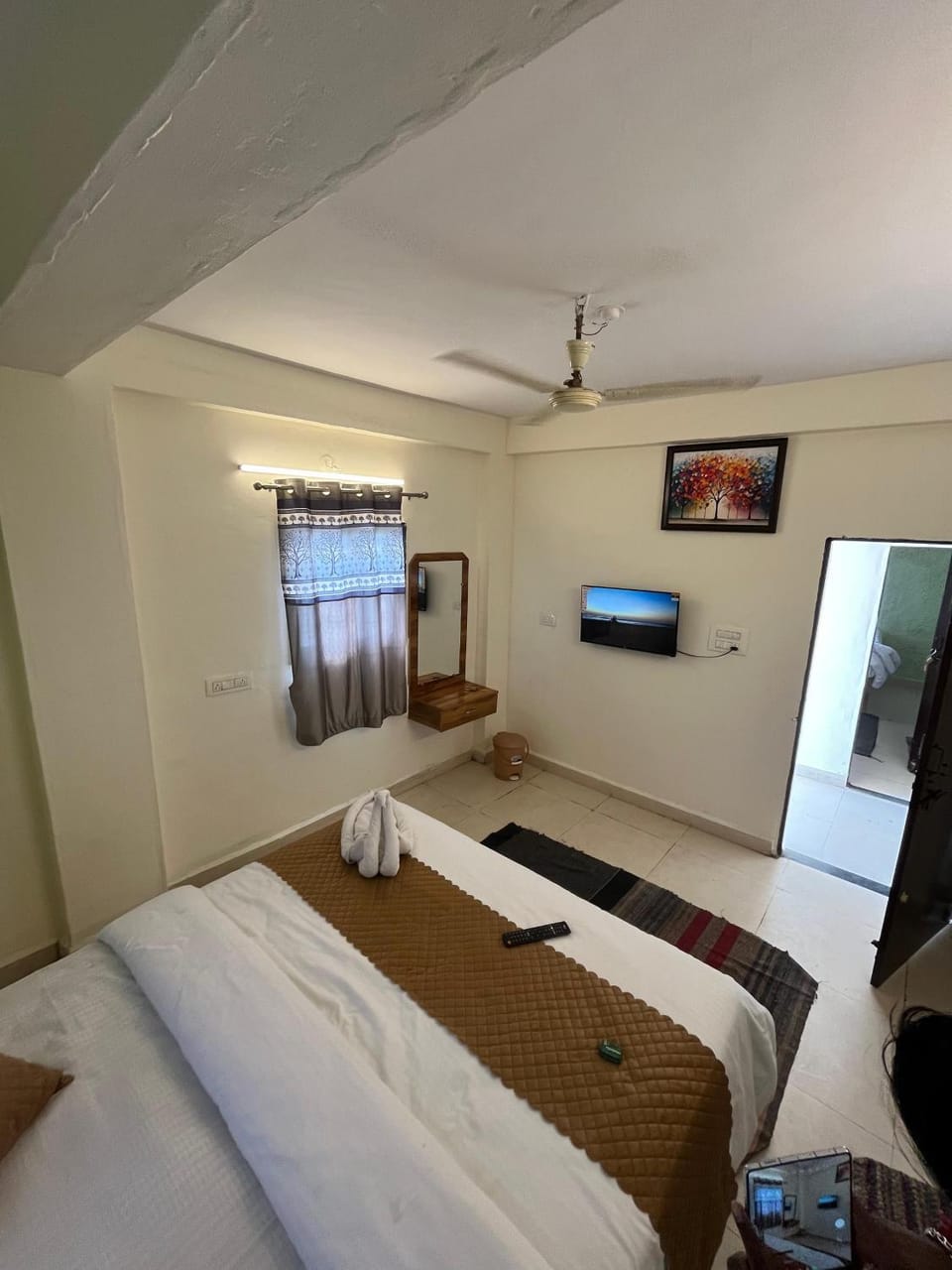 TV and multimedia, Photo of the whole room