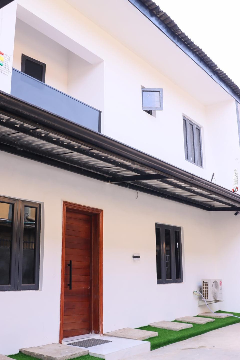 Property building, Day