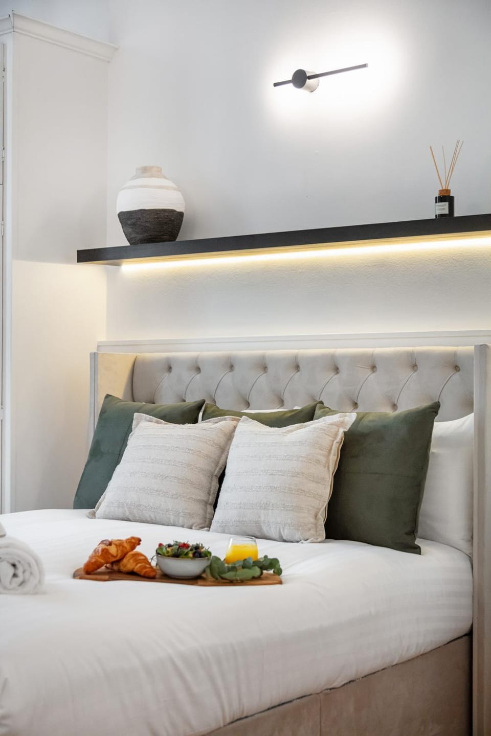 Designer Chelsea Apartment up to 6 guests Apartment in City of Westminster