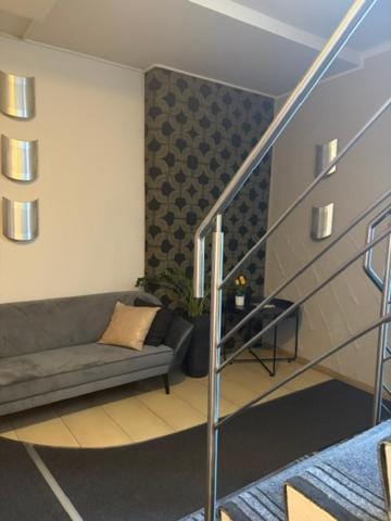Property building, Seating area