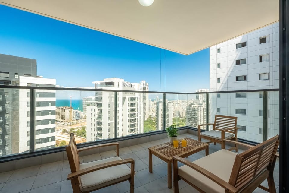 Balcony/Terrace, Seating area, City view