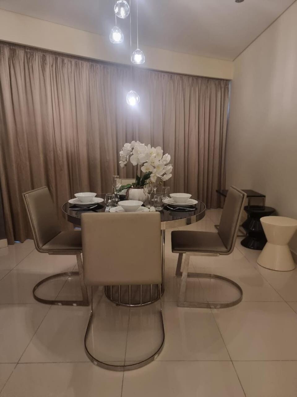 1 Bedroom Tower D Paramount Apt Apartment in Dubai