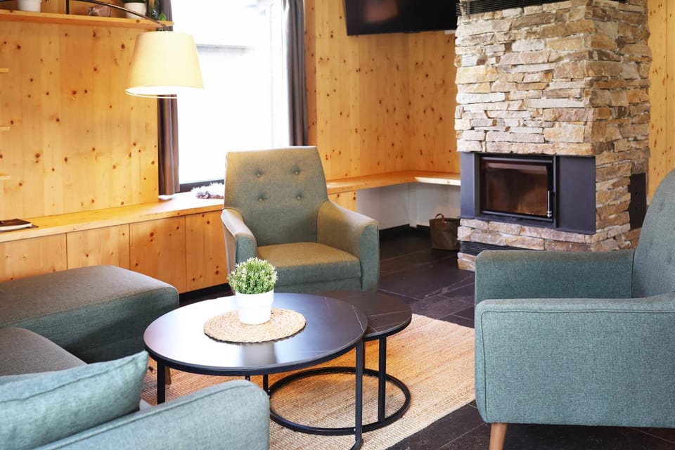 Living room, fireplace