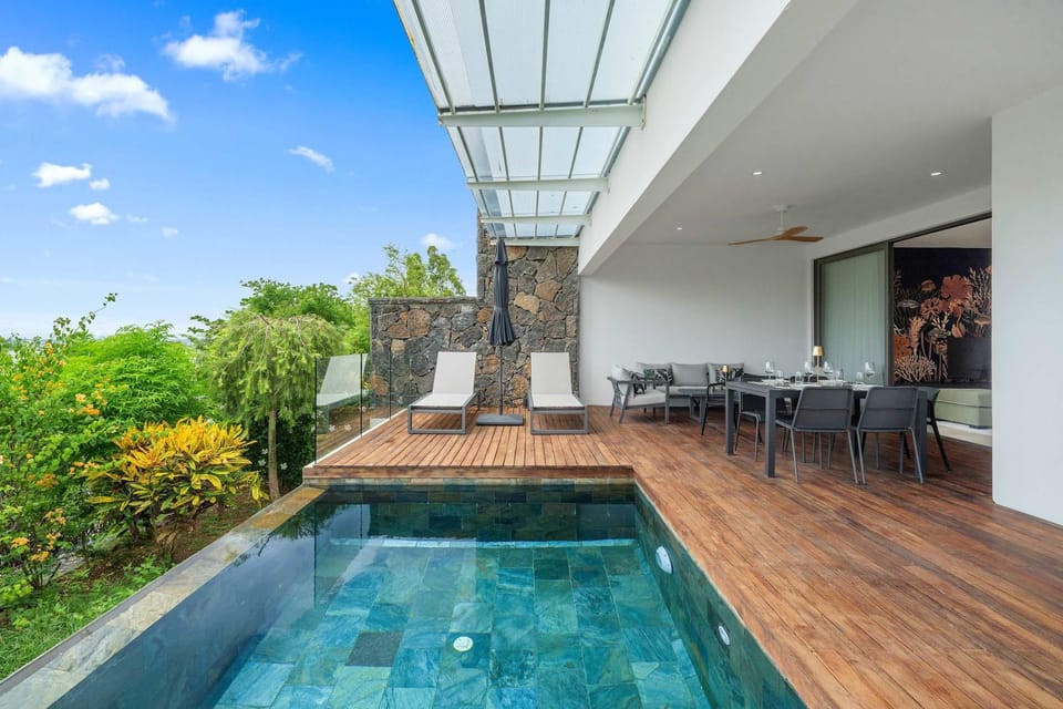 Balcony/Terrace, Swimming pool