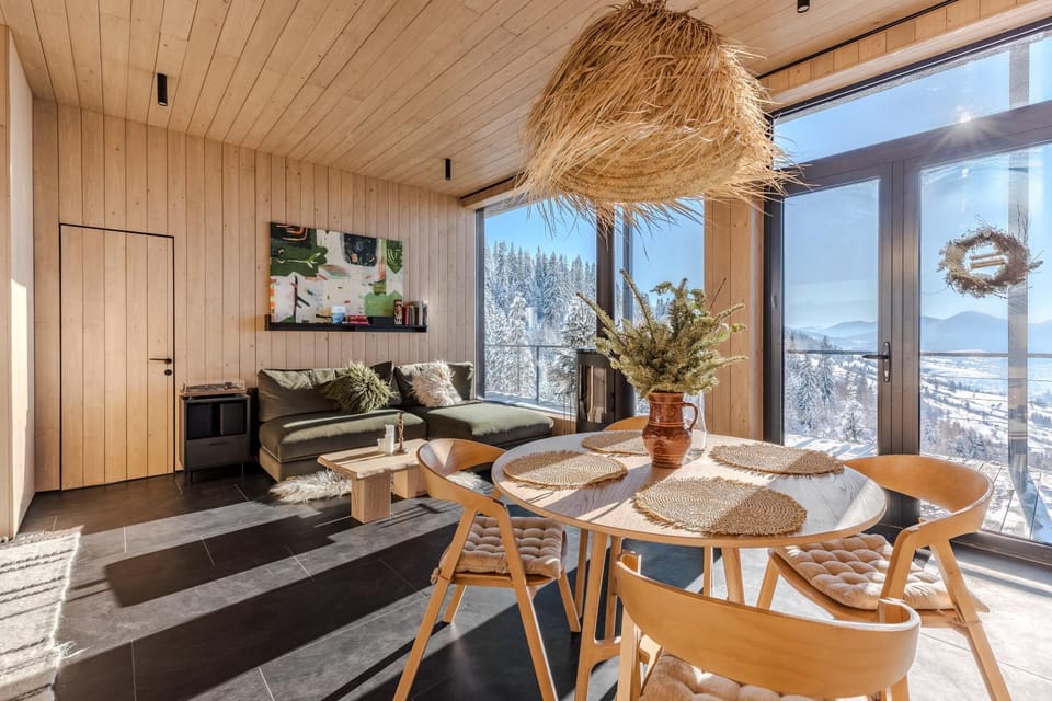 Library, View (from property/room), Living room, Dining area, Mountain view