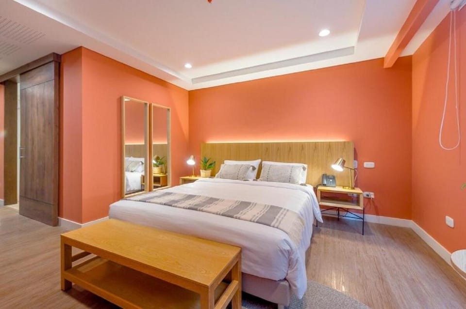 Bed, Photo of the whole room, Bedroom