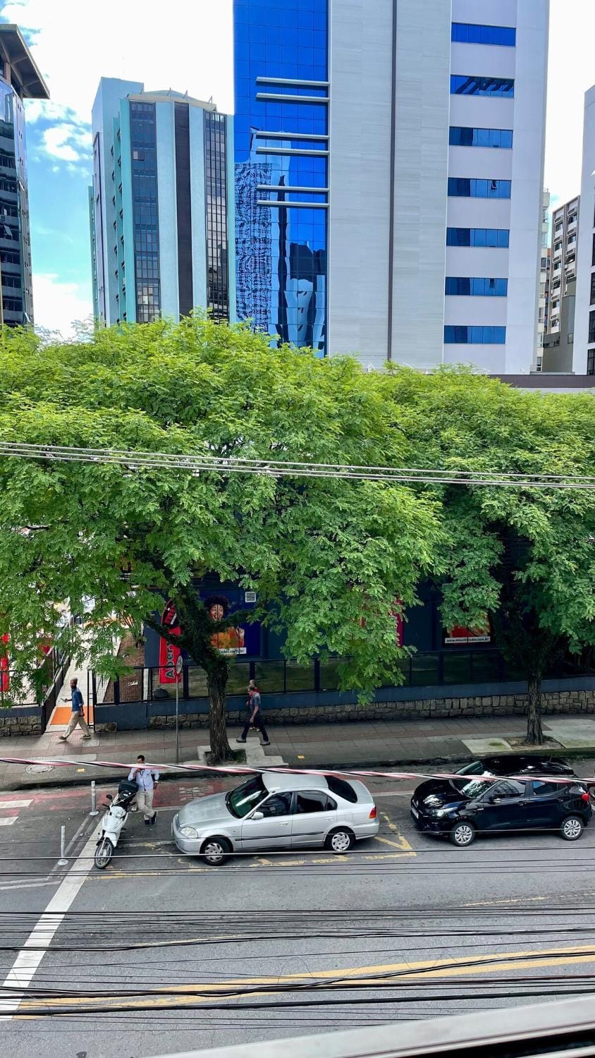 Nô Centro Suítes 2 - Apto moderno com cozinha compartilhada Apartment in Florianopolis