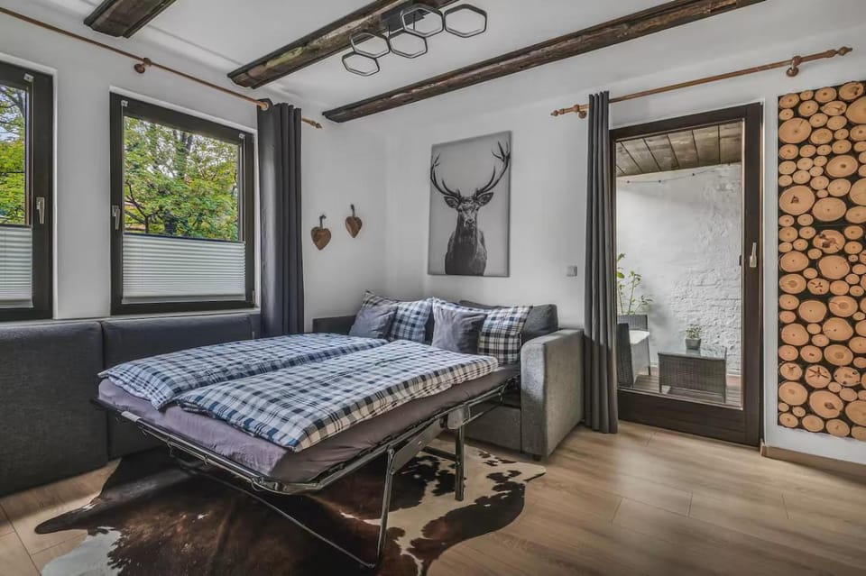 Bed, Living room, Photo of the whole room