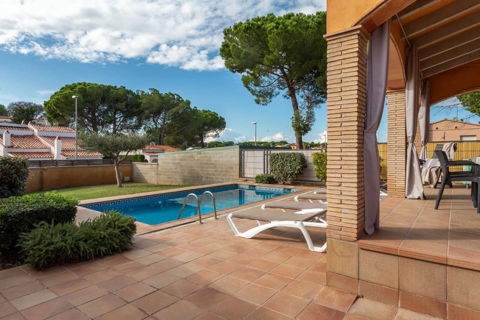 Casa Ancora House in L'Escala