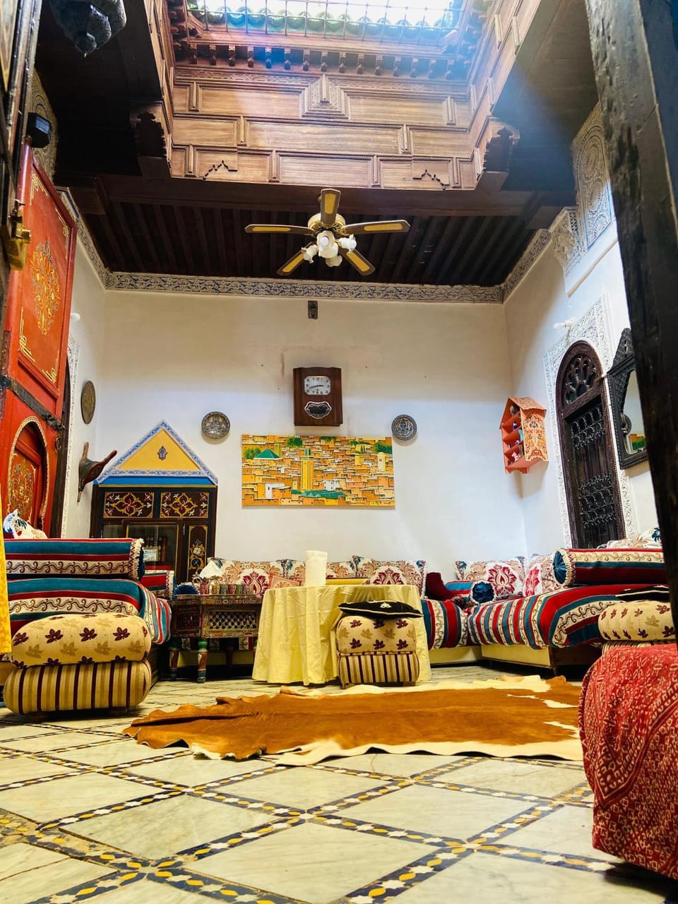 Dining area, Inner courtyard view