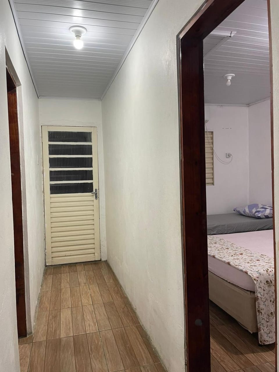 Bed, Other, Photo of the whole room, Bedroom