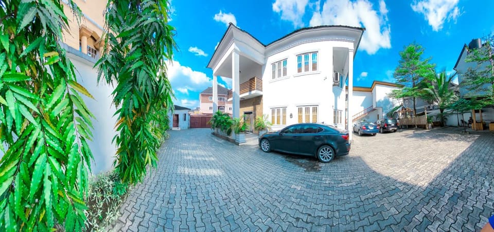 Property building, Parking