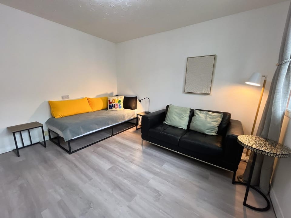 Causewayside Free parking Apartment in Edinburgh