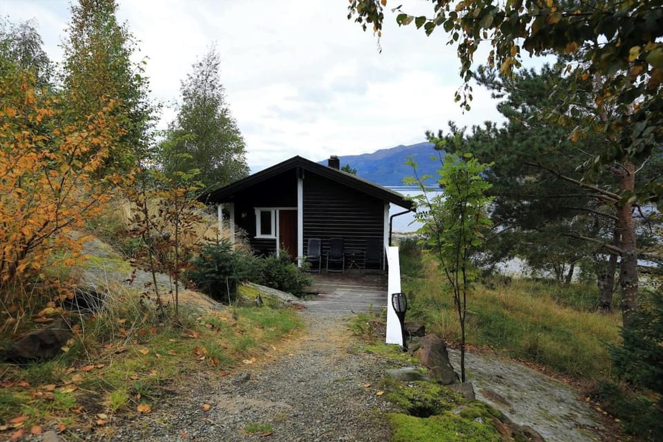 Cabin "Pear" in beautiful Hardanger Cabin in Vestland