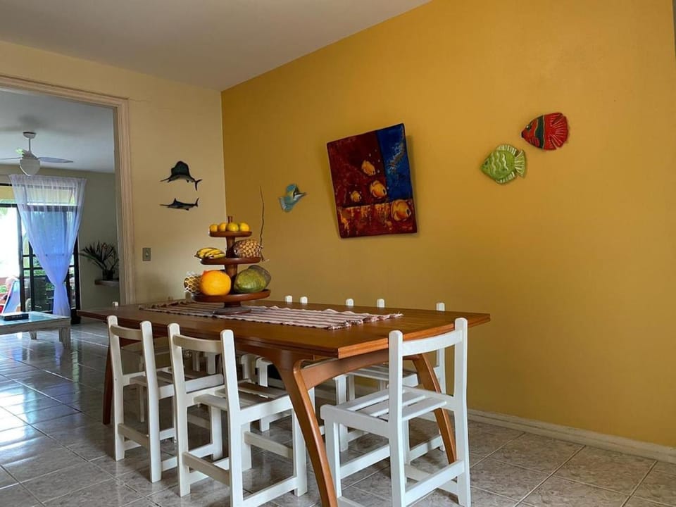 Casa 3 andares mobiliada no Frade, Angra dos Reis, com vista mar House in Angra dos Reis