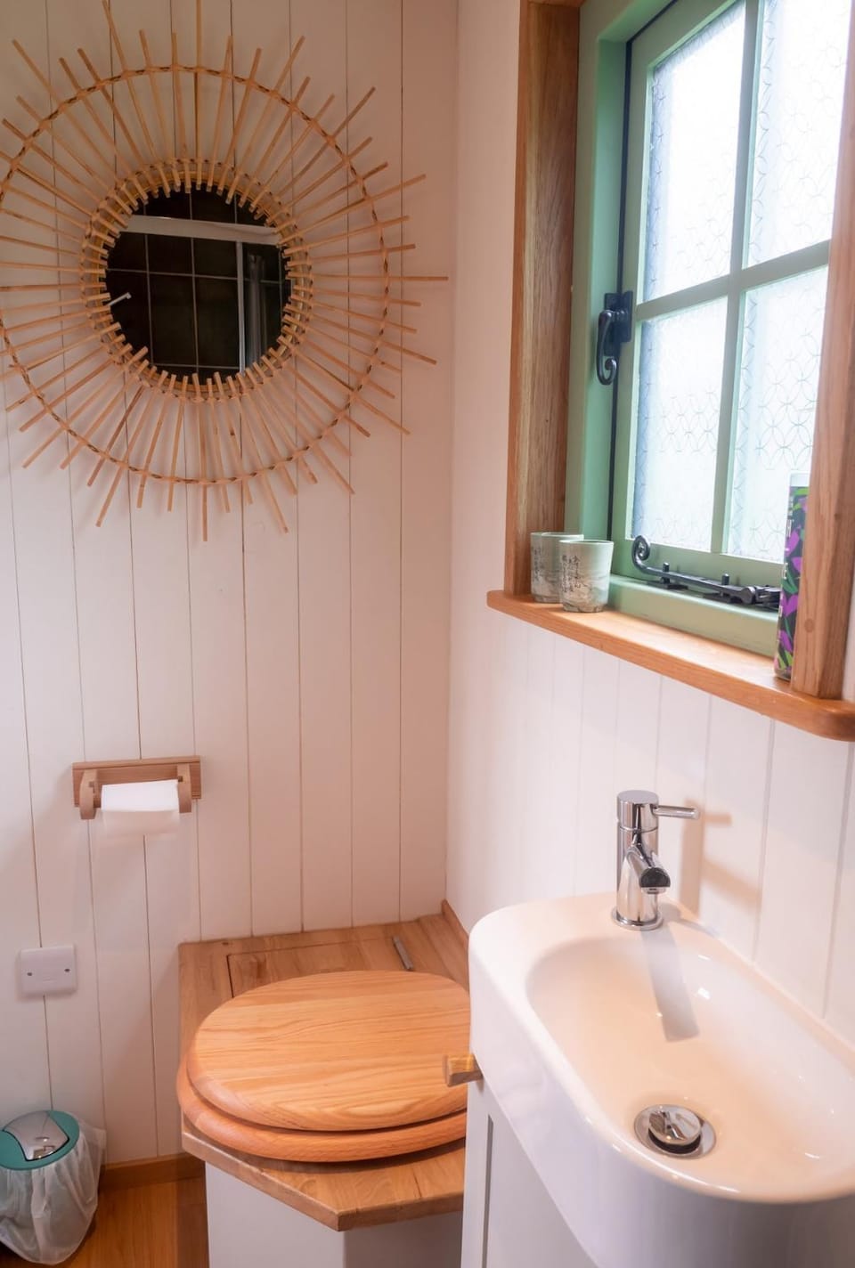 Luxury Shepherds Hut Luxury tent in Stroud District