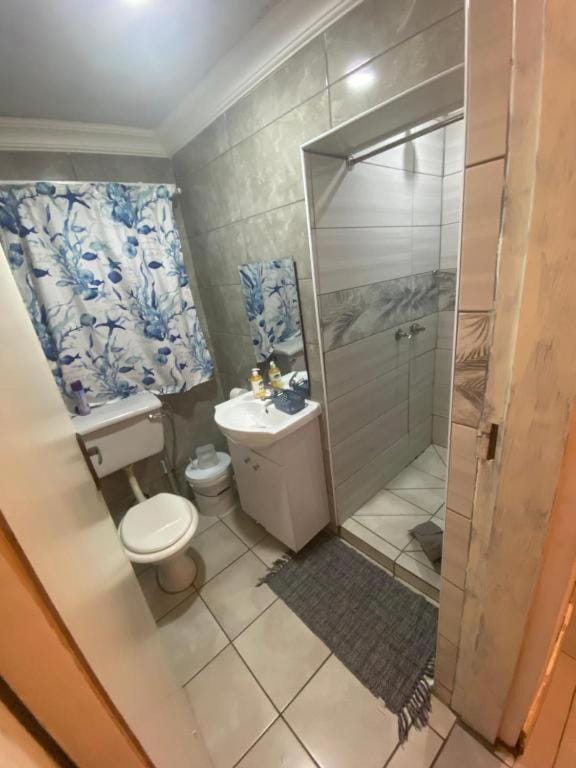 Bennyz Guest House Bed and Breakfast in Pretoria