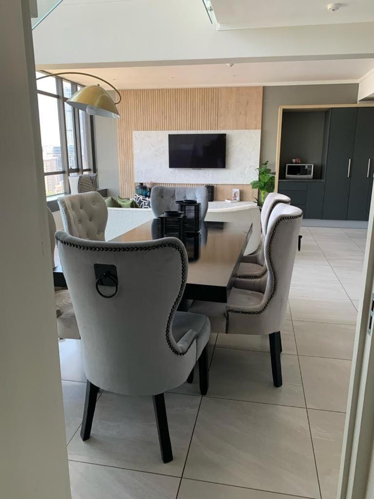 TV and multimedia, Dining area
