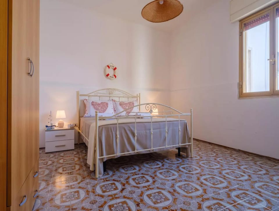 Villa with Sea Views in Torre Squillace Relax in Style Villa in Apulia