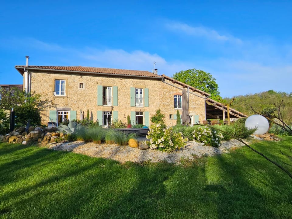 Au contact de la nature House in Provence