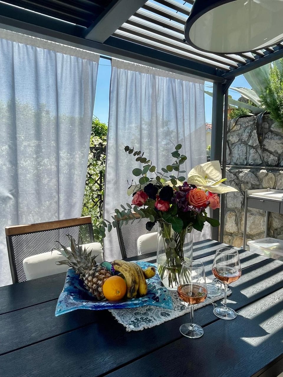 View (from property/room), Balcony/Terrace, Food and drinks, Seating area