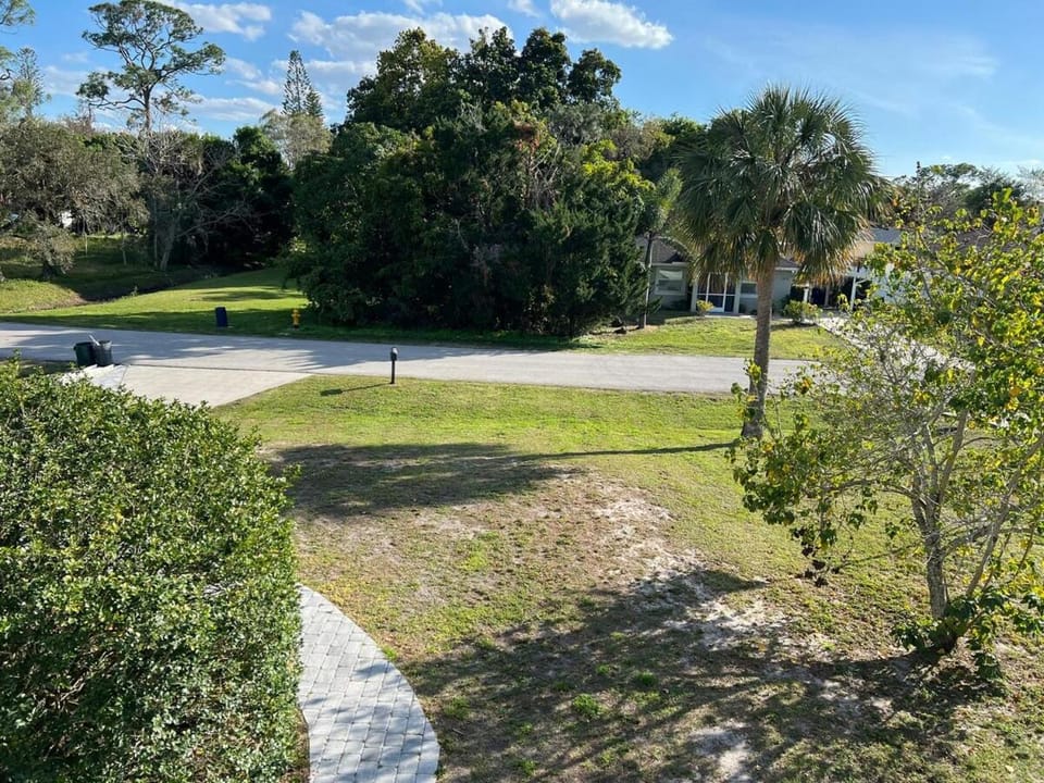 Stay a while House in Bonita Springs
