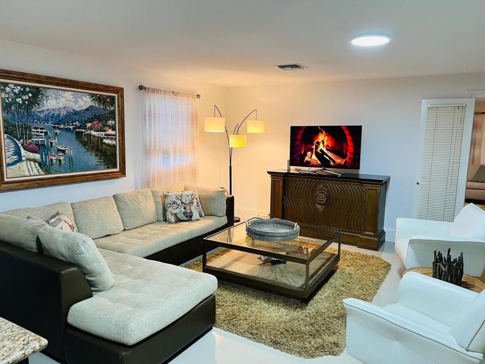 Stay a while House in Bonita Springs