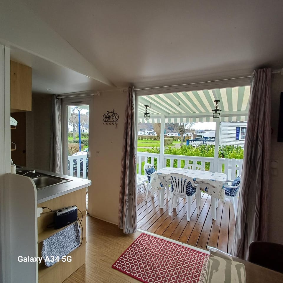 Patio, View (from property/room), Balcony/Terrace