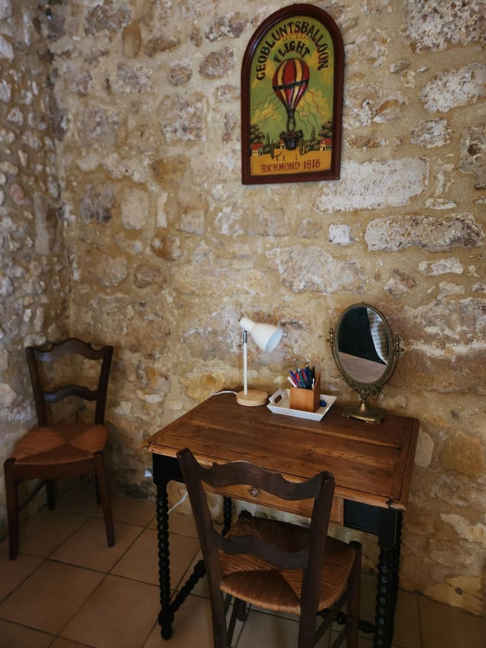 Seating area